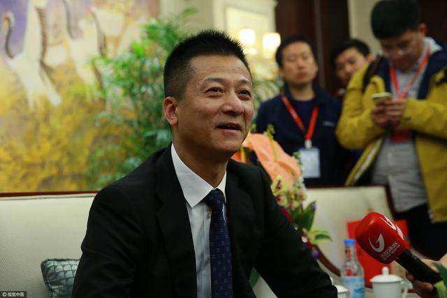 那些在项目评审席上深耕的业界前辈，正以对艺术规律的深刻理解与对创作初心的敬畏，为中国电影培育着兼具市场生命力和艺术价值的种子。